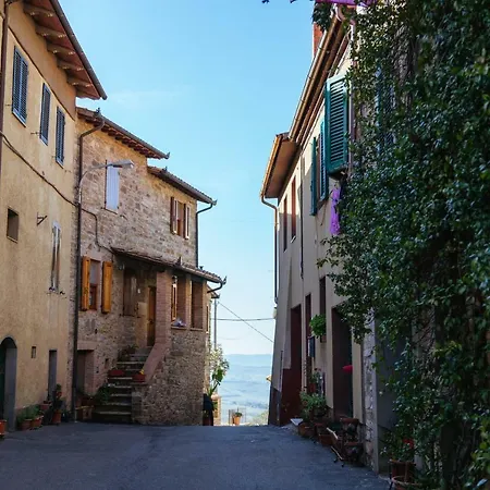 Little Val D'orcia 公寓 *